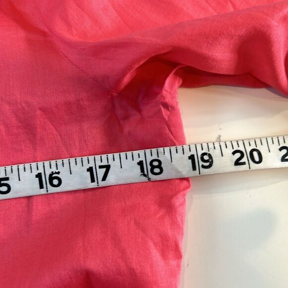Theory 100% cotton pleaded tuck front coral tunic blouse, size medium - Picture 5 of 10